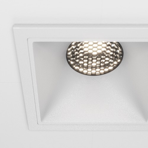 Встраиваемый светильник Maytoni Downlight Alfa LED DL043-01-10W4K-SQ-W